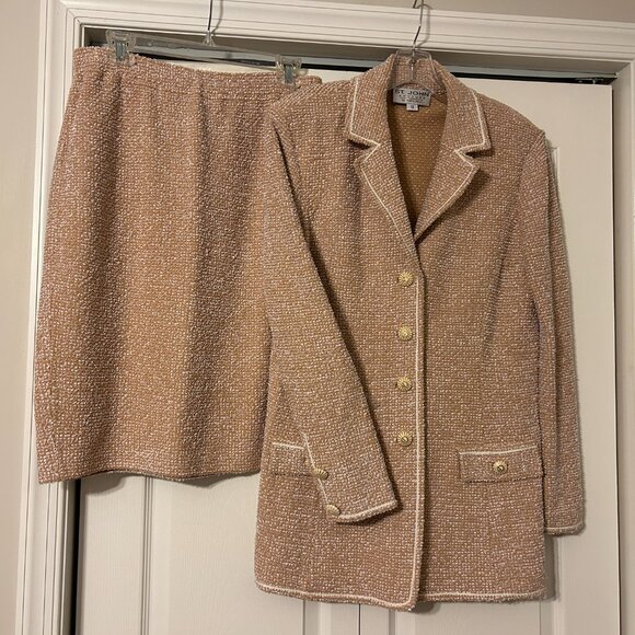 ST JOHN COUTURE By Marie Gray Sz 12 Tan Ivory Boucle 2 Pc Knit Jacket Skirt Suit - Picture 1 of 15